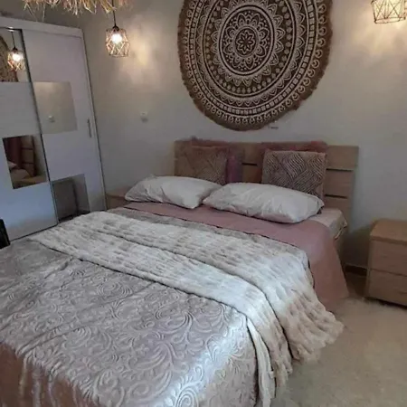 Вилла Joy's House *