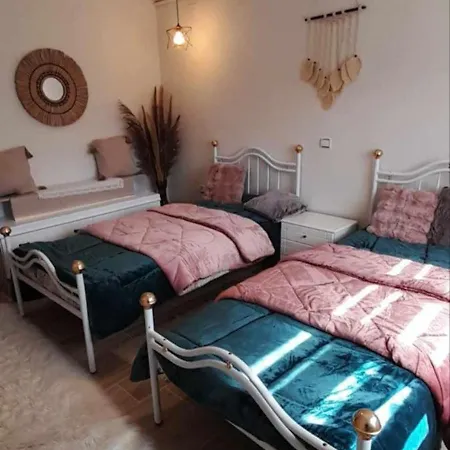 Вилла Joy's House *